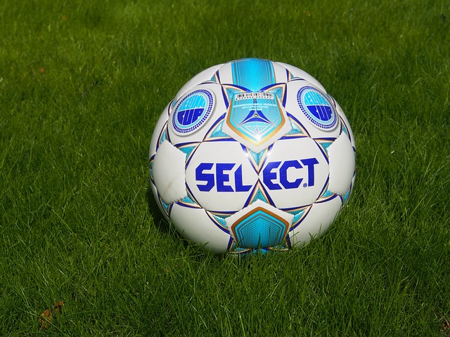 NBA战报：斯潘塞19+7&米切尔29分，勇士99-94击败骑士