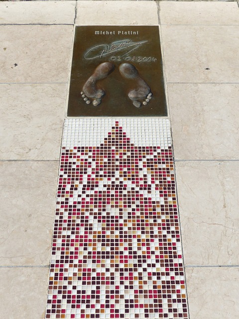 达到某一里 达到某一里